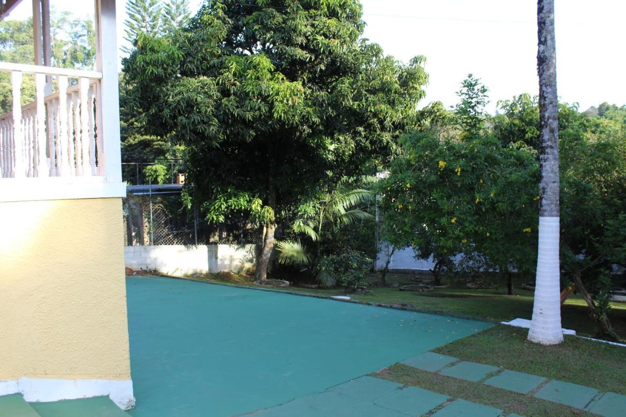 Linda Chacara Em Condominio Fechado Com Wifi De 300Mb - Атибая Екстериор снимка